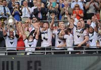 HullFC-Celebrate7-27-0816