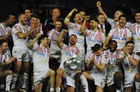 England-Celebrate5-11-1118