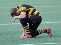 WathBrowPlayers-Dejected3-4-1015