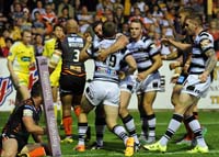 HullFC-Celebrate1-7-0815rl