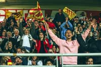 CatalansFans2-6-0424