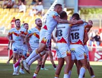 CatalansPlayers-CelebrateTry4-28-0625