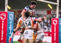 Catalans-CelebrateTry6-20-0626