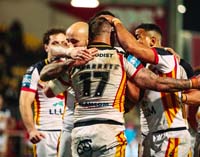 CatalansPlayers-CelebrateTry5-21-0326