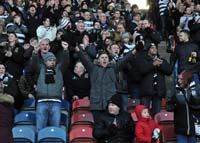 HullFC-Fans3-8-0215rl