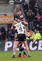 HullFC-Celebrate1-2-0418dl