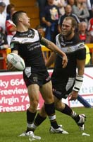 HullFC-PlayersCelebrate3-11-0813dl