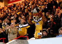 CastlefordFans-Celebrate1-28-0214pm