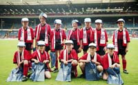 Wembley_SchoolKids_071095_953735a