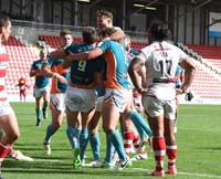 HullKR-Celebrate3-12-0817mm