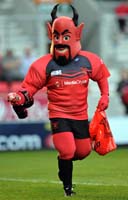 SalfordMascot1-15-0814rl