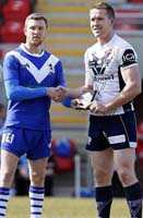 Swinton-Toulouse-Captains1-6-0413mj