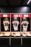 Catalans-DressingRoom4-25-0726