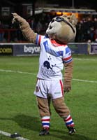 WakefieldMascot1-20-0214pm