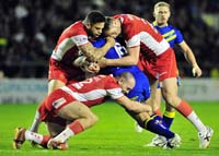 HullKR-Tackle1-11-0414sj