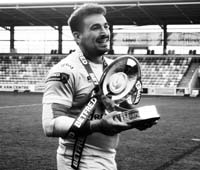 MarionAnthony-WithTrophy3-5-1025